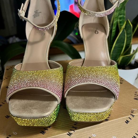 Rhinestone platform heels - Picture 2 of 3